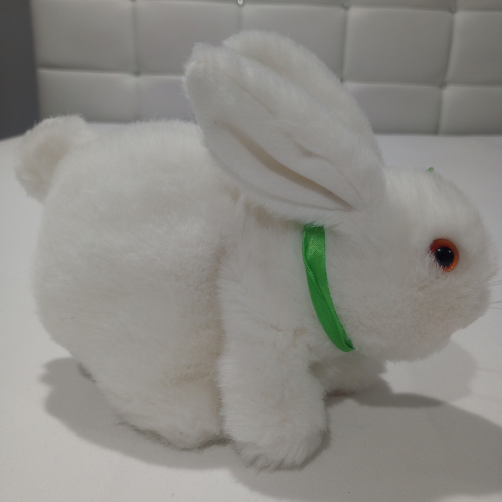 1987 Determine  Productions White Bunny Rabbit Hand Puppet With A Rattle